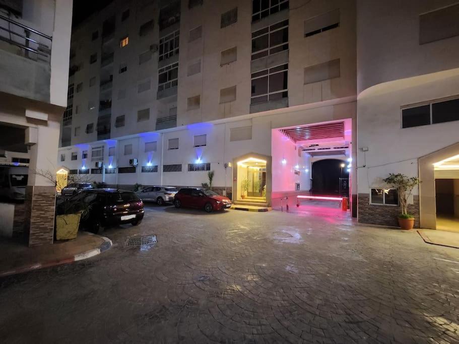 B13 Espace Confort Reunis Apparte 2 Chambres A Louer Тетуан Экстерьер фото