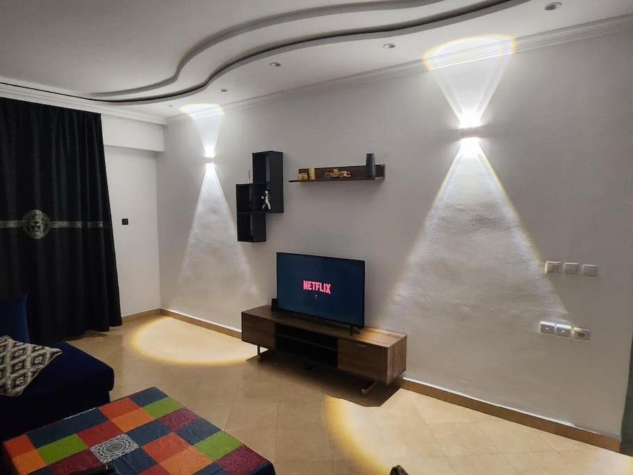 B13 Espace Confort Reunis Apparte 2 Chambres A Louer Тетуан Экстерьер фото